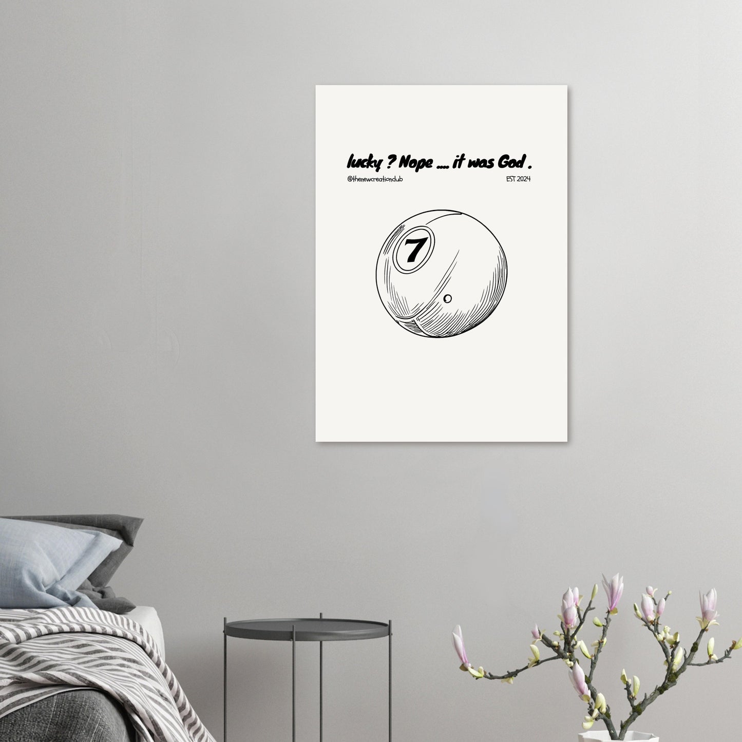 Minimalistisches und Christliches Poster - 'Lucky? Nope, It Was God' with Billiard Ball Design